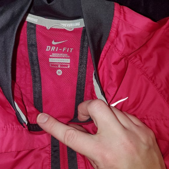 EUC Women's NIKE DRI-FIT Full Zip Running Jacket - Picture 2 of 6